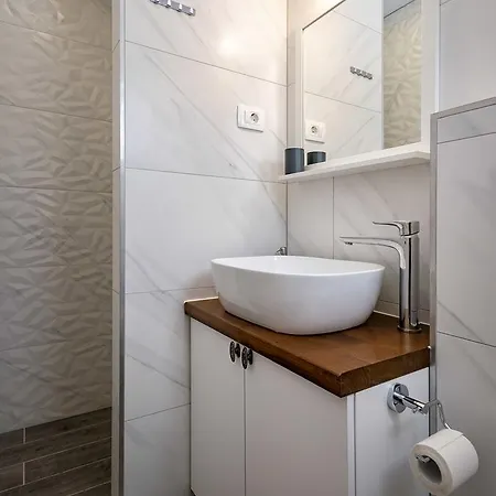 Apartment King's Landing - Hvar