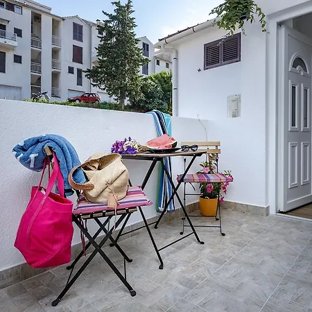 Apartment King's Landing - Hvar